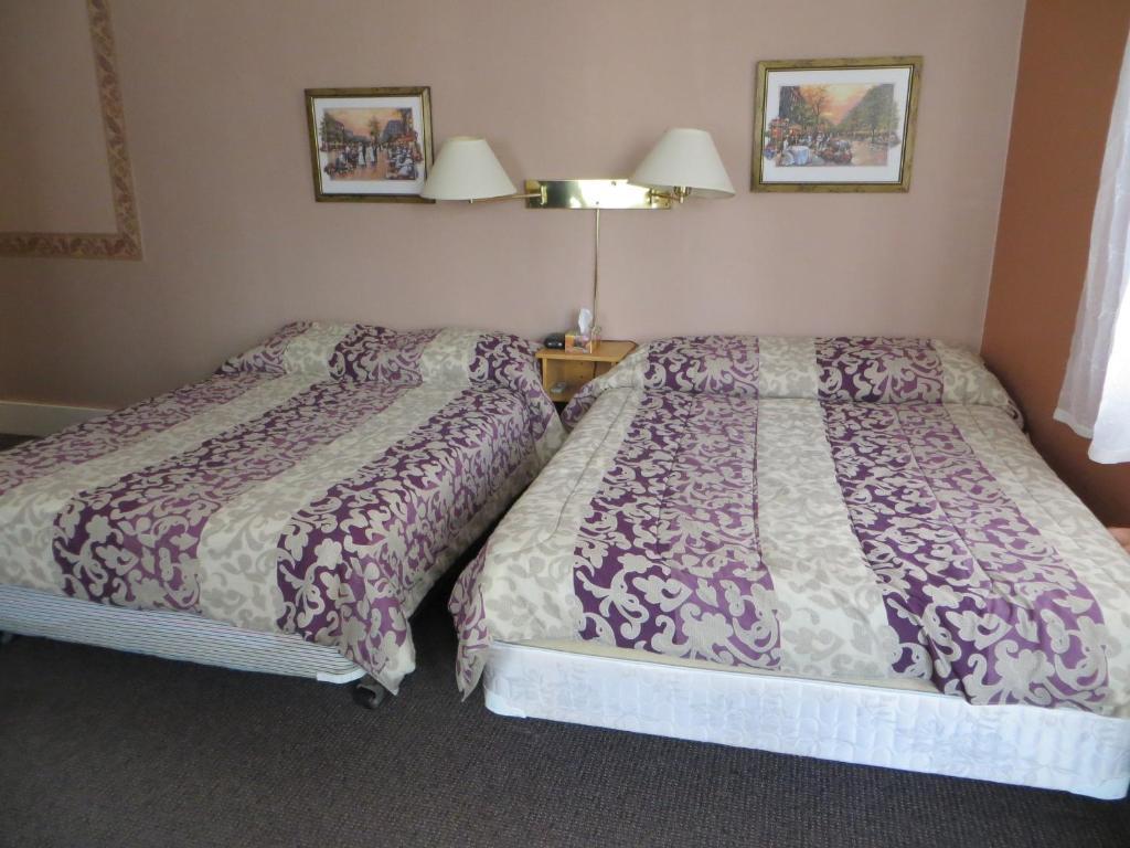 Manoir Charest Hotel Quebec City Room photo